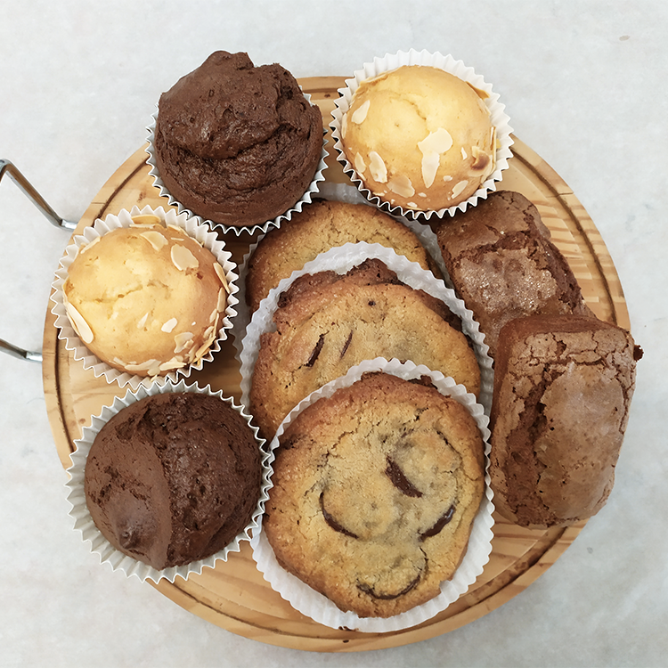 cake-chocolate-cookie-madeleine-muffin