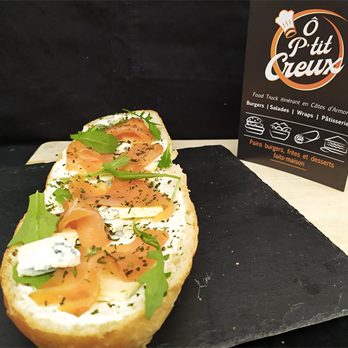 Bleu-creme-fraiche-ciboulette-saumon